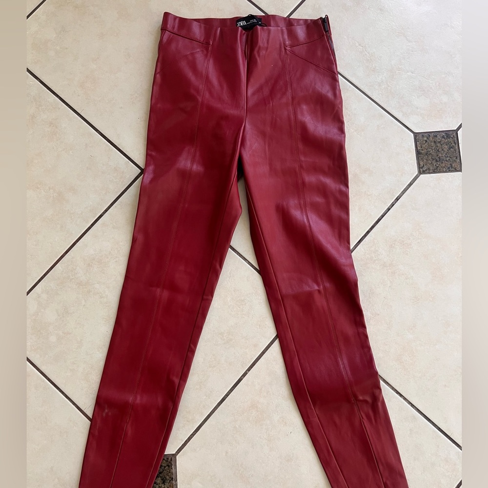 Zara pleather Maroon Pants - Picture 6 of 12